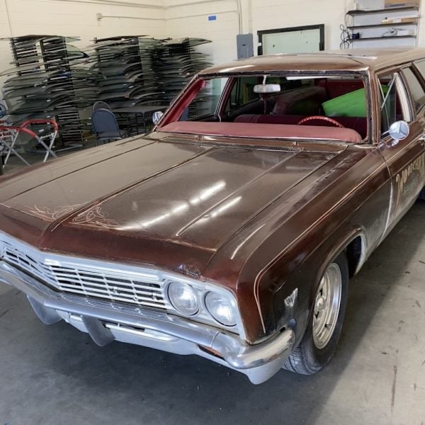 chevy-wagon-classic-car-glass-replacement-efore